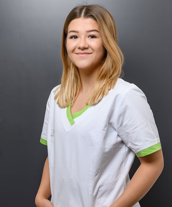 Melina Miodek Melina Miodek